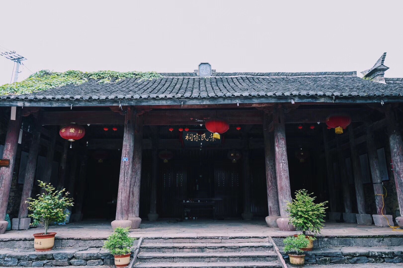 【携程攻略】宁海许家山石头村景点,每次来浙江,总是会邂逅一处石屋古