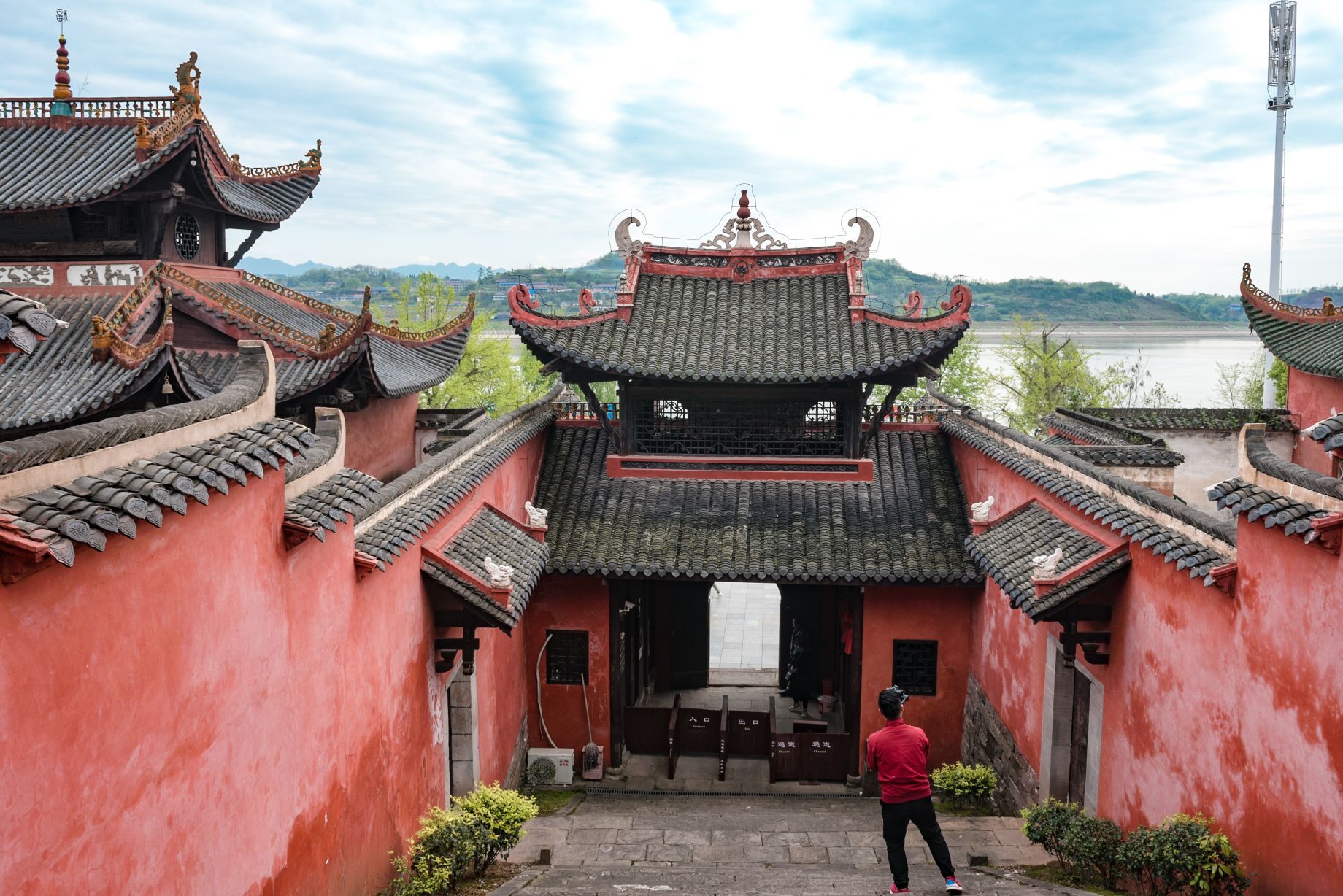 【携程攻略】沅陵龙兴讲寺景点,今天来到了中部五省面积最大的县