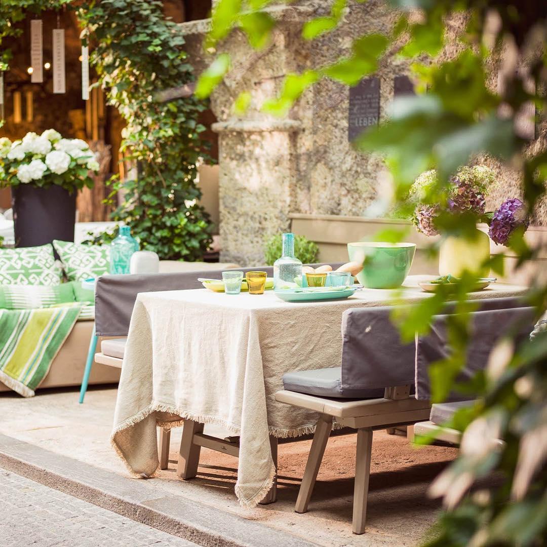 来尝尝千年老店里的最地道出品率最稳定的奥地利美食店---st peter