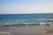 来沙美岛就是玩海，这是碧海蓝天白沙，是个度假休闲的好地方