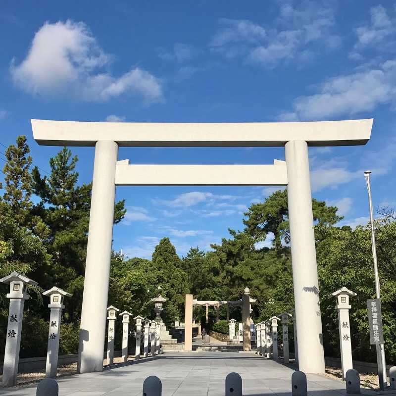 可盐可甜的神圣之地——露天神社露天神社有着梅田和增根崎地区的保护