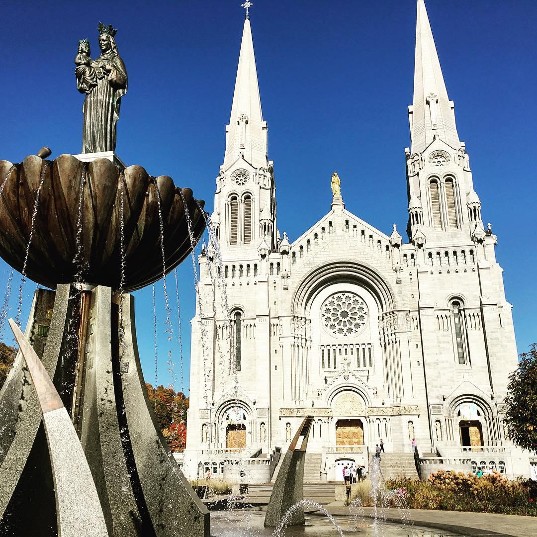 魁北克圣安妮大教堂
