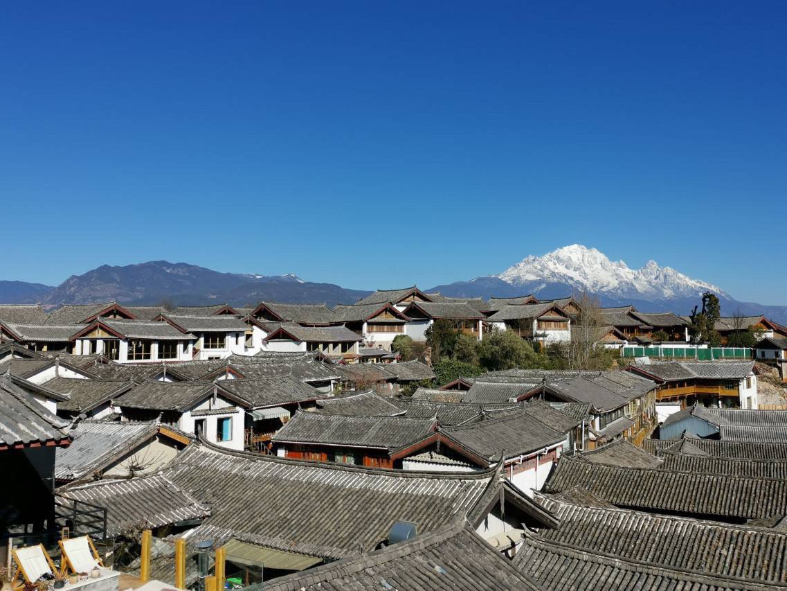 丽江古城狮子山观景台 直线距离179m