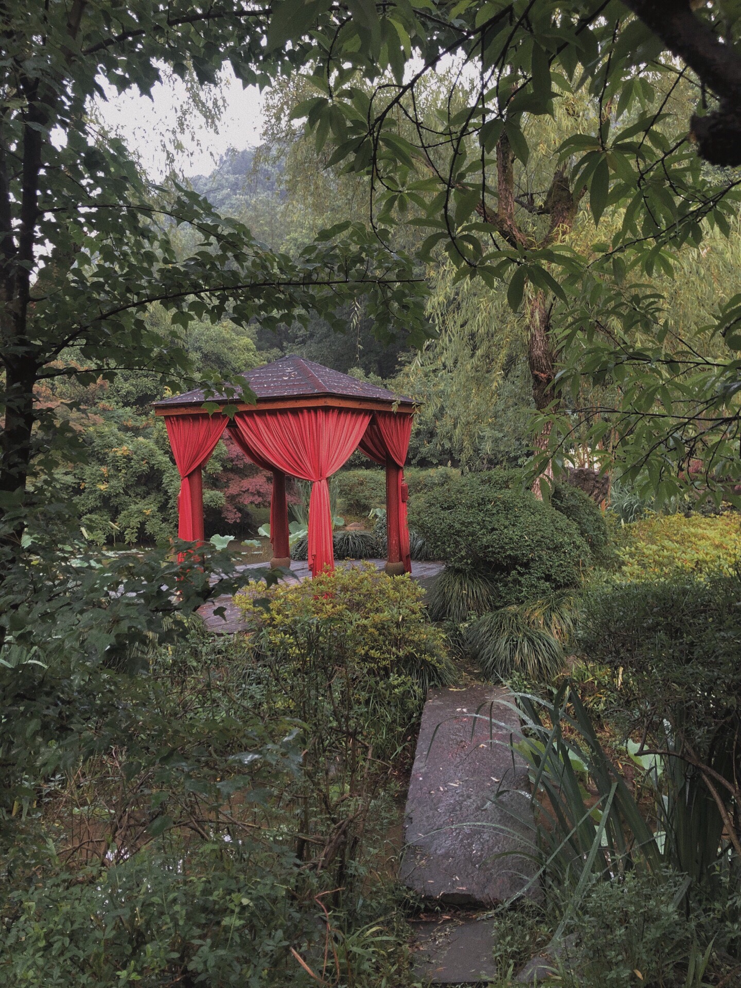 【携程美食林】杭州龙井草堂餐馆,西湖景区环境最好的餐厅,最特别的
