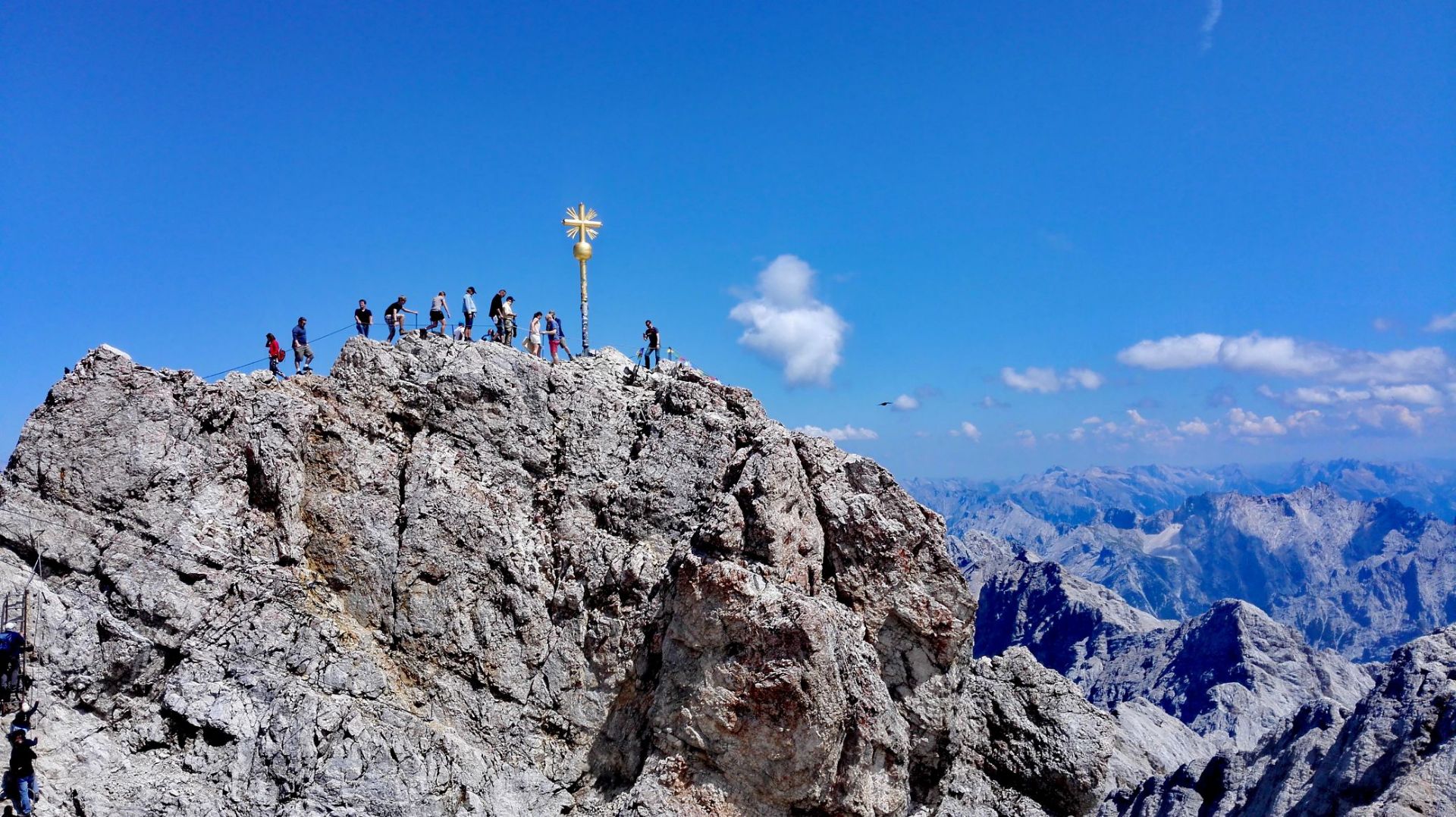阿尔卑斯山的楚格峰——德国之巅