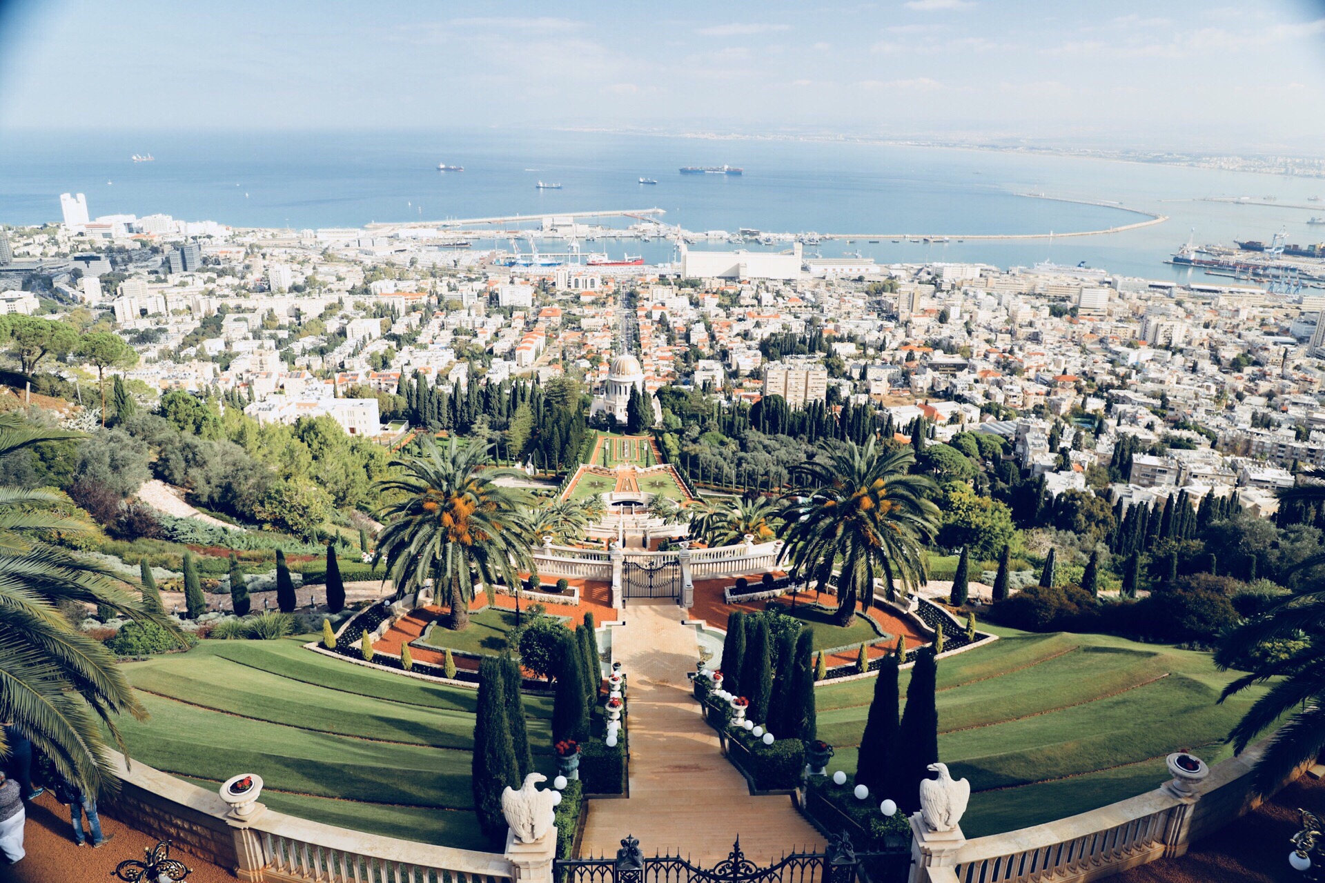 位于以色列第三大城市海法的世界文化遗产巴哈伊空中花园