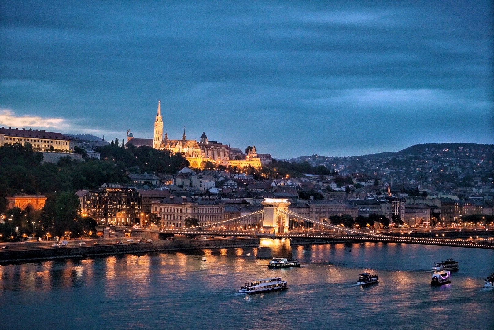 布达佩斯多瑙河游船观光好玩吗,布达佩斯多瑙河游船观光景点怎么样