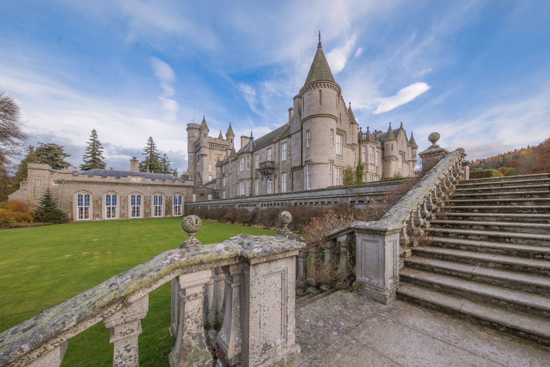 balmoral castle