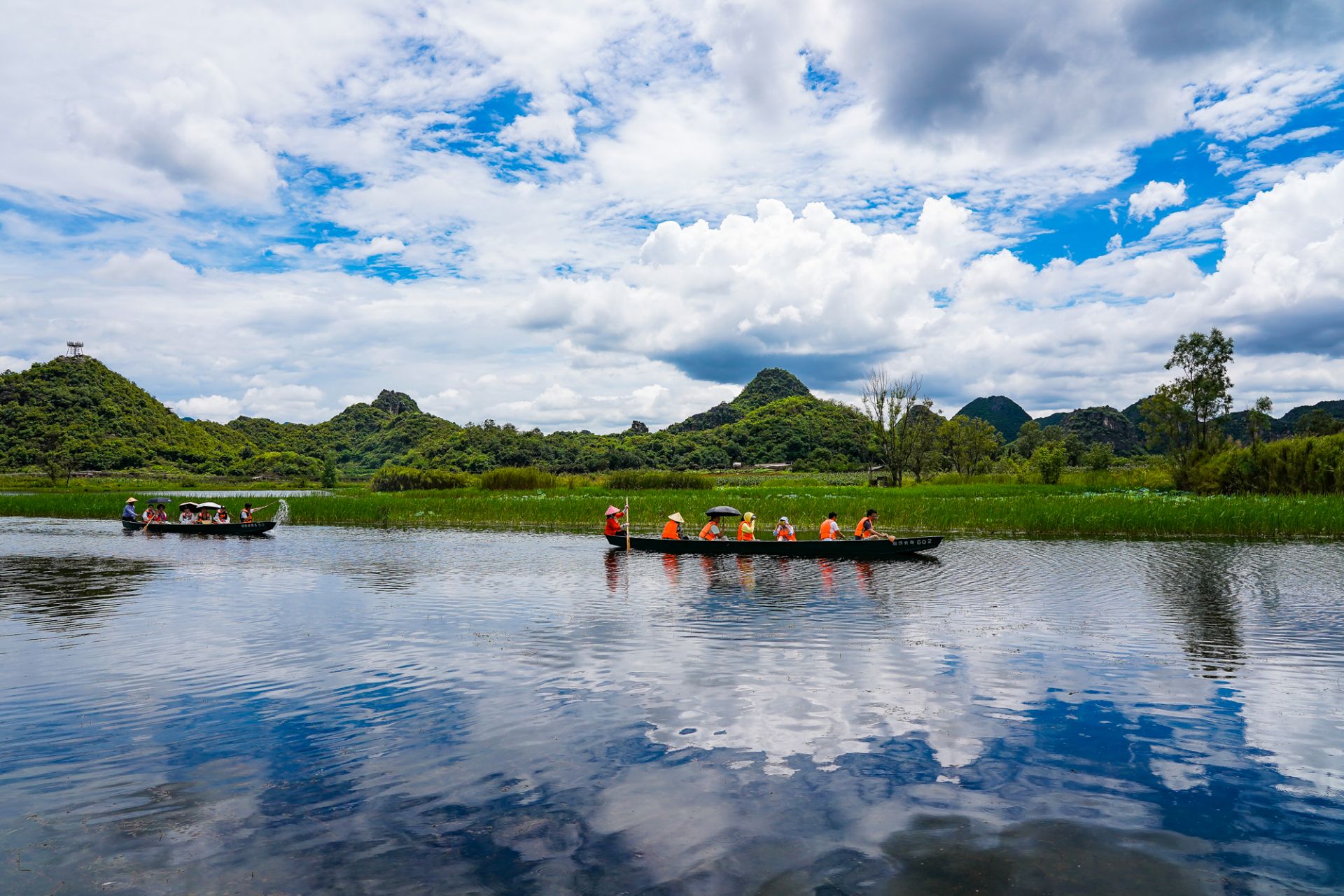 【携程攻略】普者黑风景区普者黑天鹅湖-观景台景点,昨天住在丘北县的