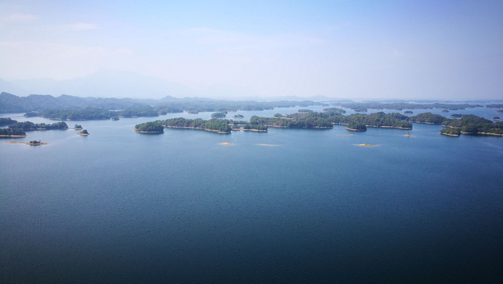 庐山西海观湖岛图片