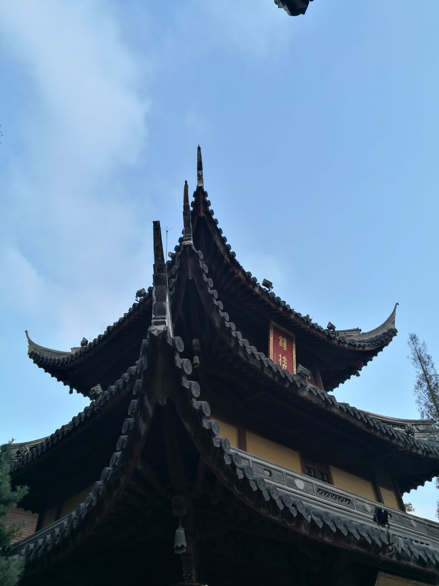 龙华寺