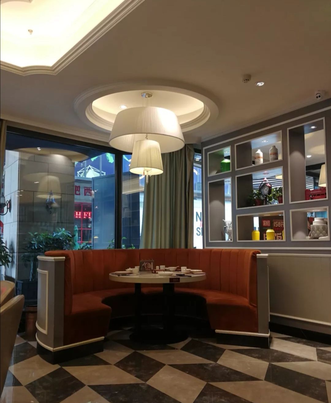 丽园港式饮茶餐厅