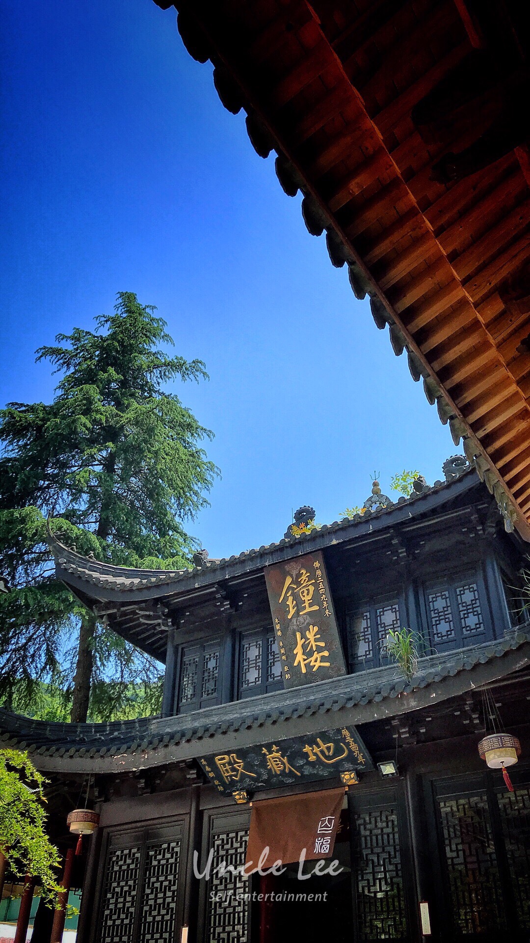 【携程攻略】安吉灵峰寺景点,带one dollar(女儿的小名)五一游一下