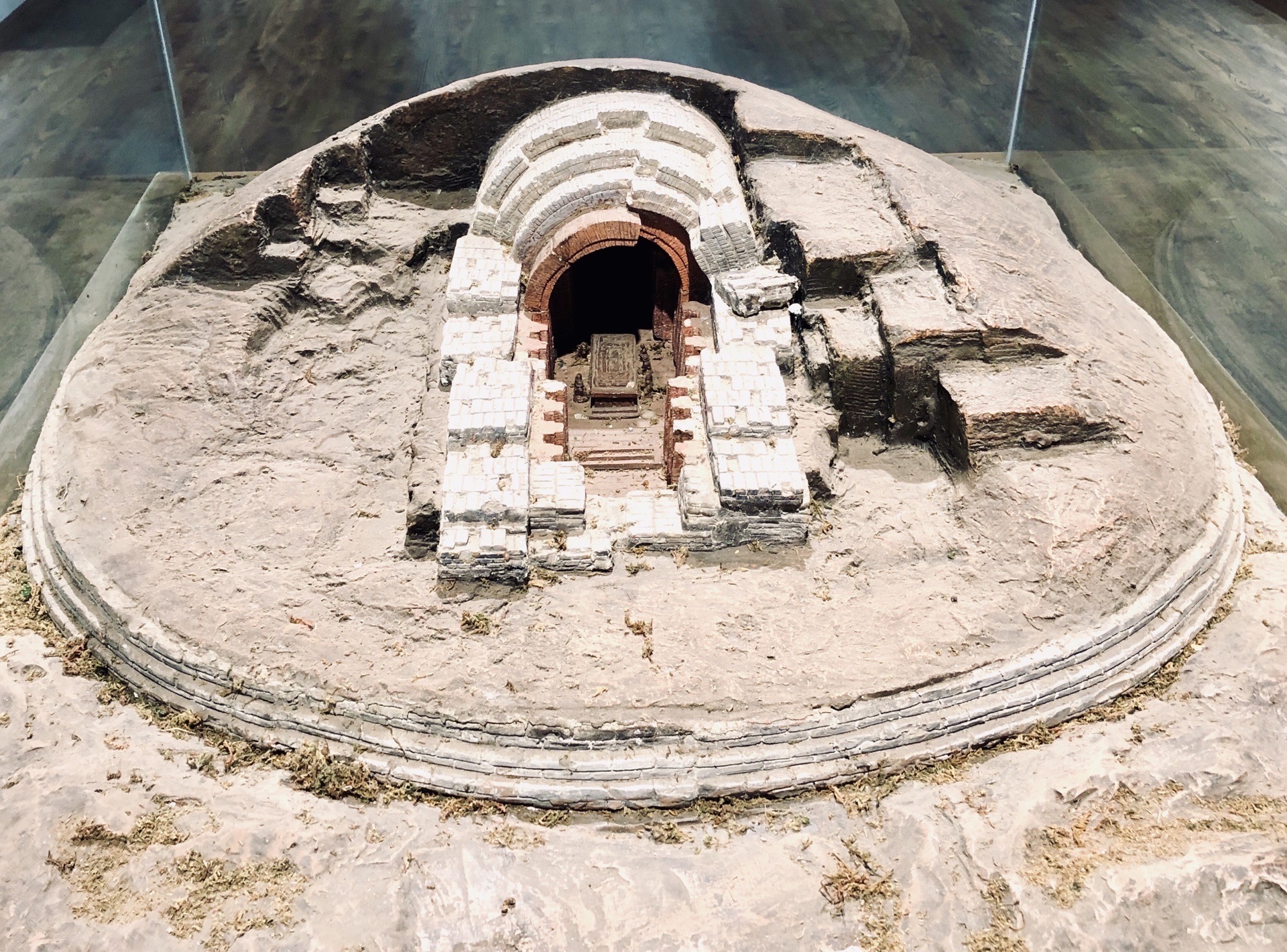 【携程攻略】成都成都永陵景点,我囯唯一的一座建于地面的皇帝陵墓,是