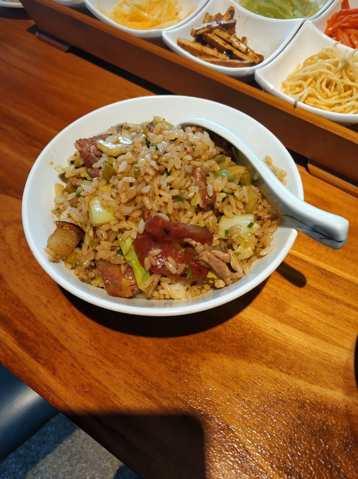 怪噜范·老贵阳街头名小吃(亨特·公园里店)