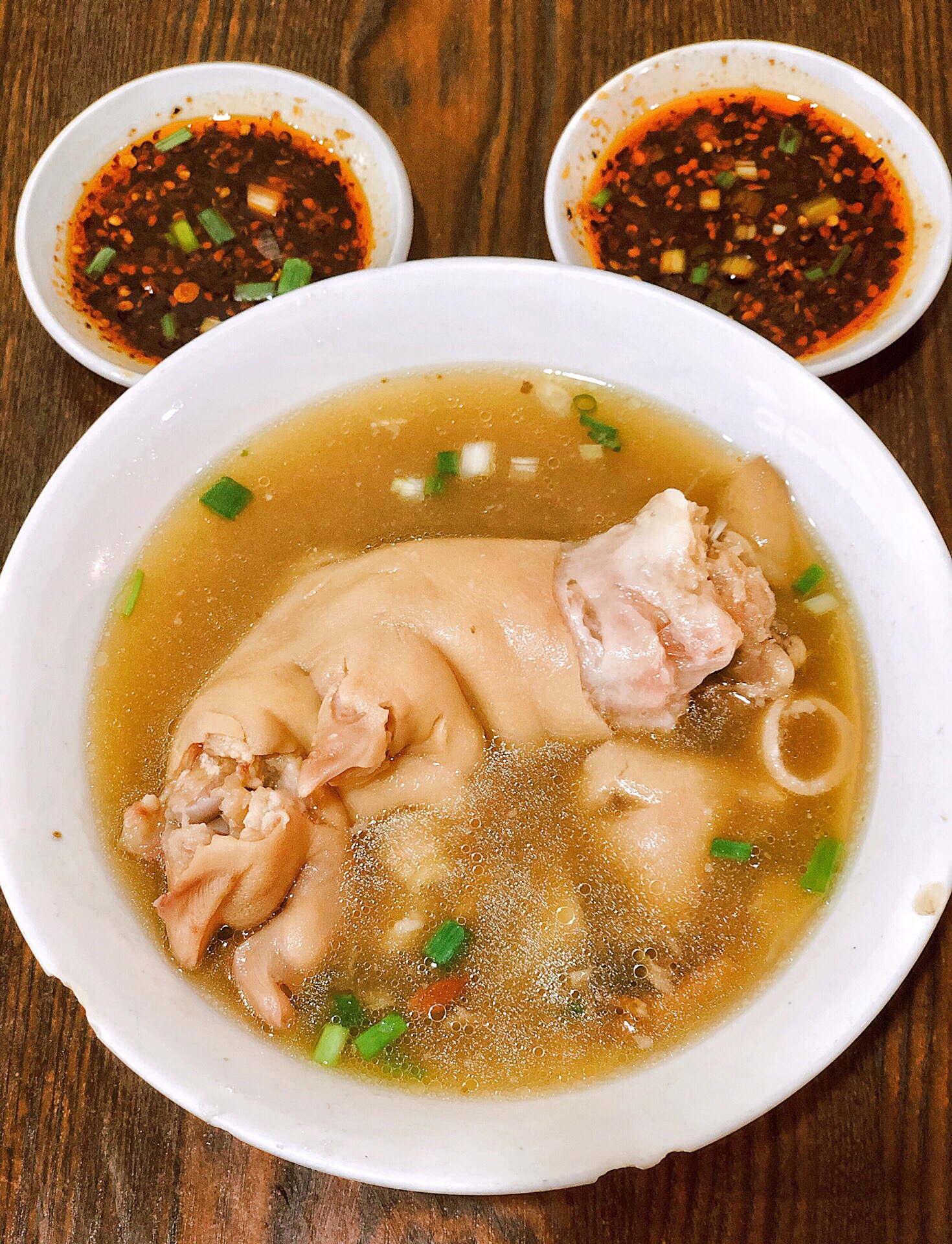 成都胡二哥药膳蹄花好吃吗,胡二哥药膳蹄花味道怎么