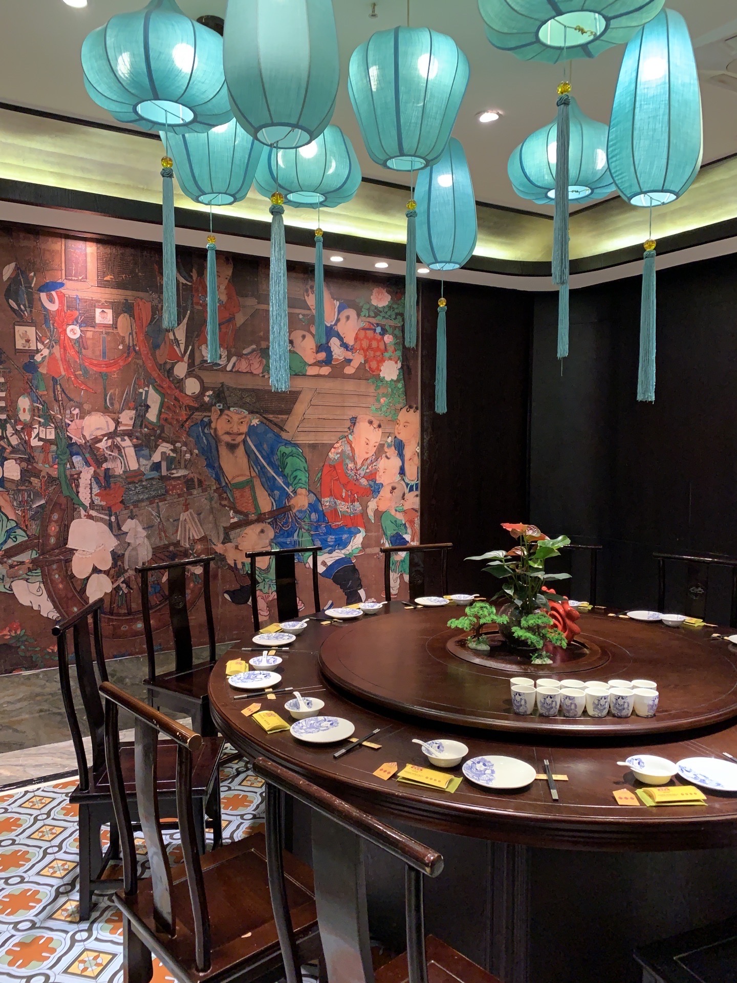 【携程美食林】昆明福照楼(锦江店)餐馆,昆明福照楼是老牌云南特色