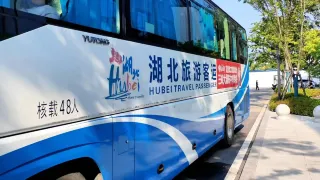 2-Day Yichang Tour: Two Dams And The Xiling Gorge Cruise, Three Gorges Dam's Majestic Views