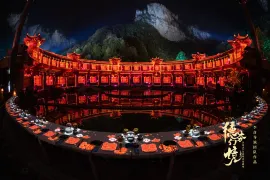 1-Day Jishou Tour: Dehang Canyon's Grandeur, Aizhai Bridge's Elegance
