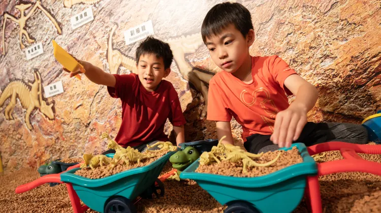 侏羅紀恐龍探險樂園香港站