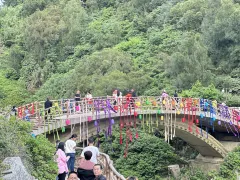 3-Day Wenzhou Tour: Wu Ma Street and Nan Tang Charm, Stunning Peaks of Yandang Mountain and Scenic Xiandie Rock