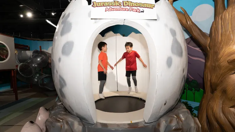 侏羅紀恐龍探險樂園香港站