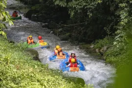 2-Day Baise & Jingxi Tour: Rafting at Daiwangling and Marveling at Tongling Grand Canyon