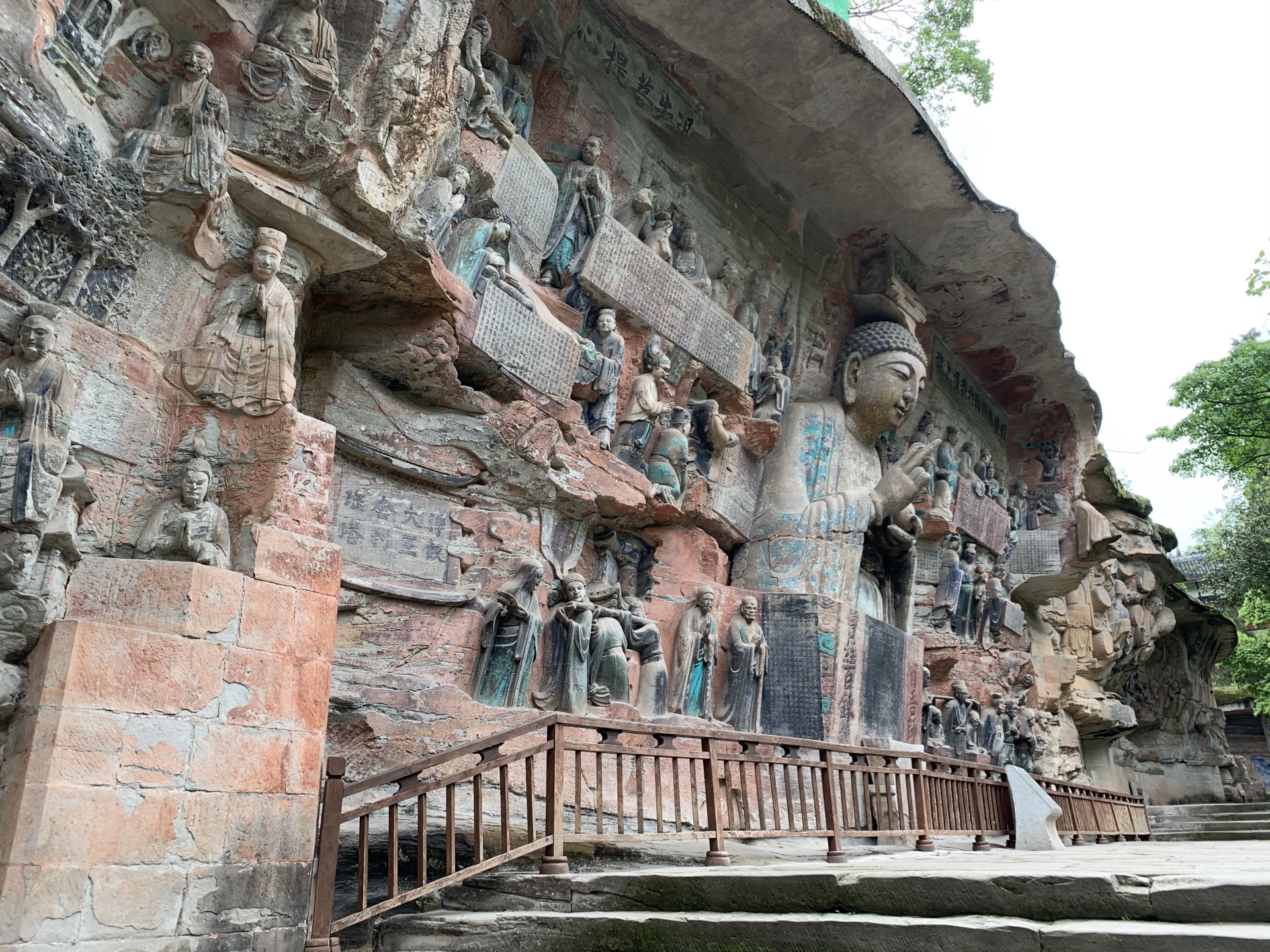 【携程攻略】大足区大足石刻景点,大足博物馆没有开放,能看到的东西