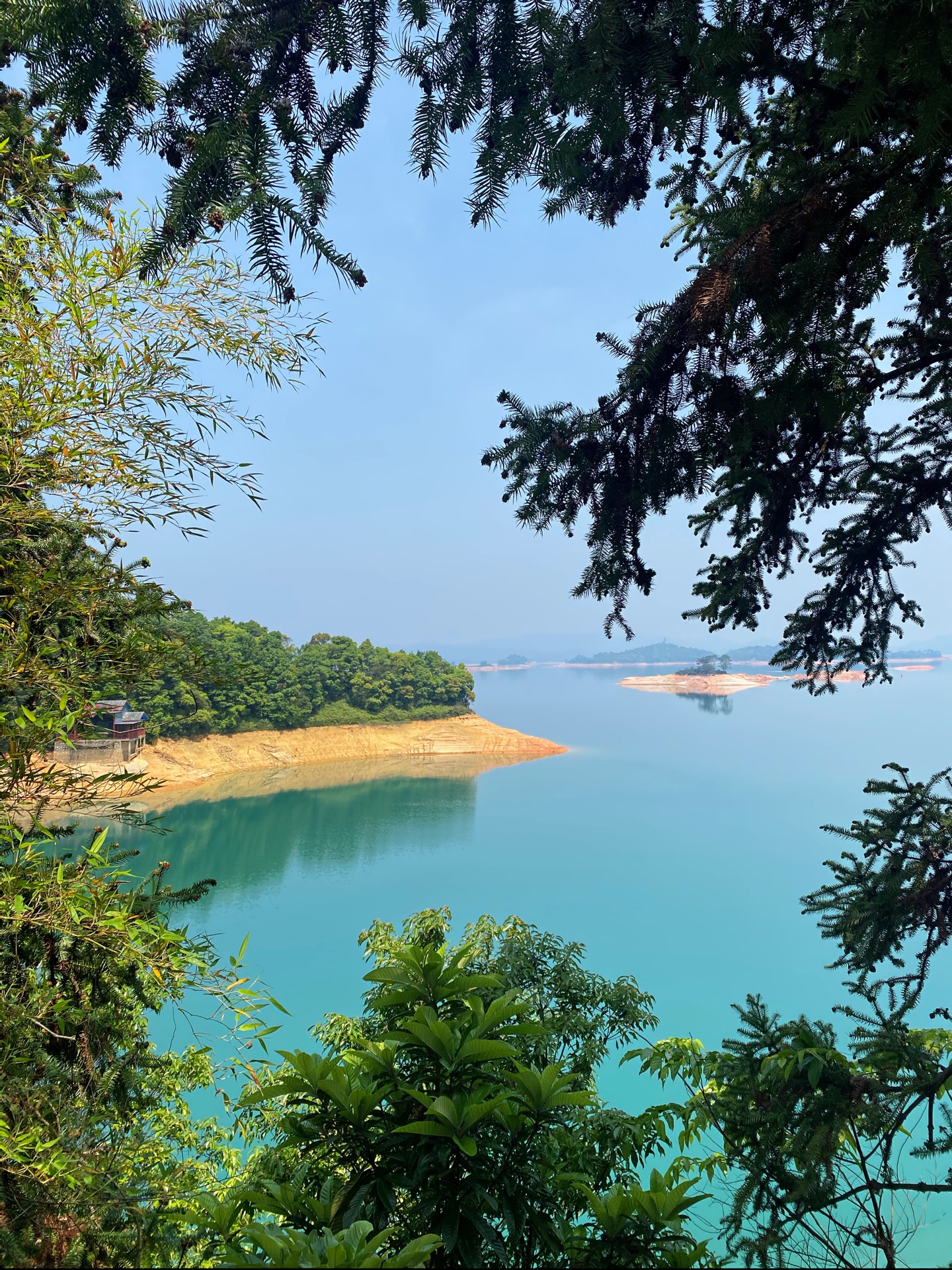 万绿湖镜花缘景区