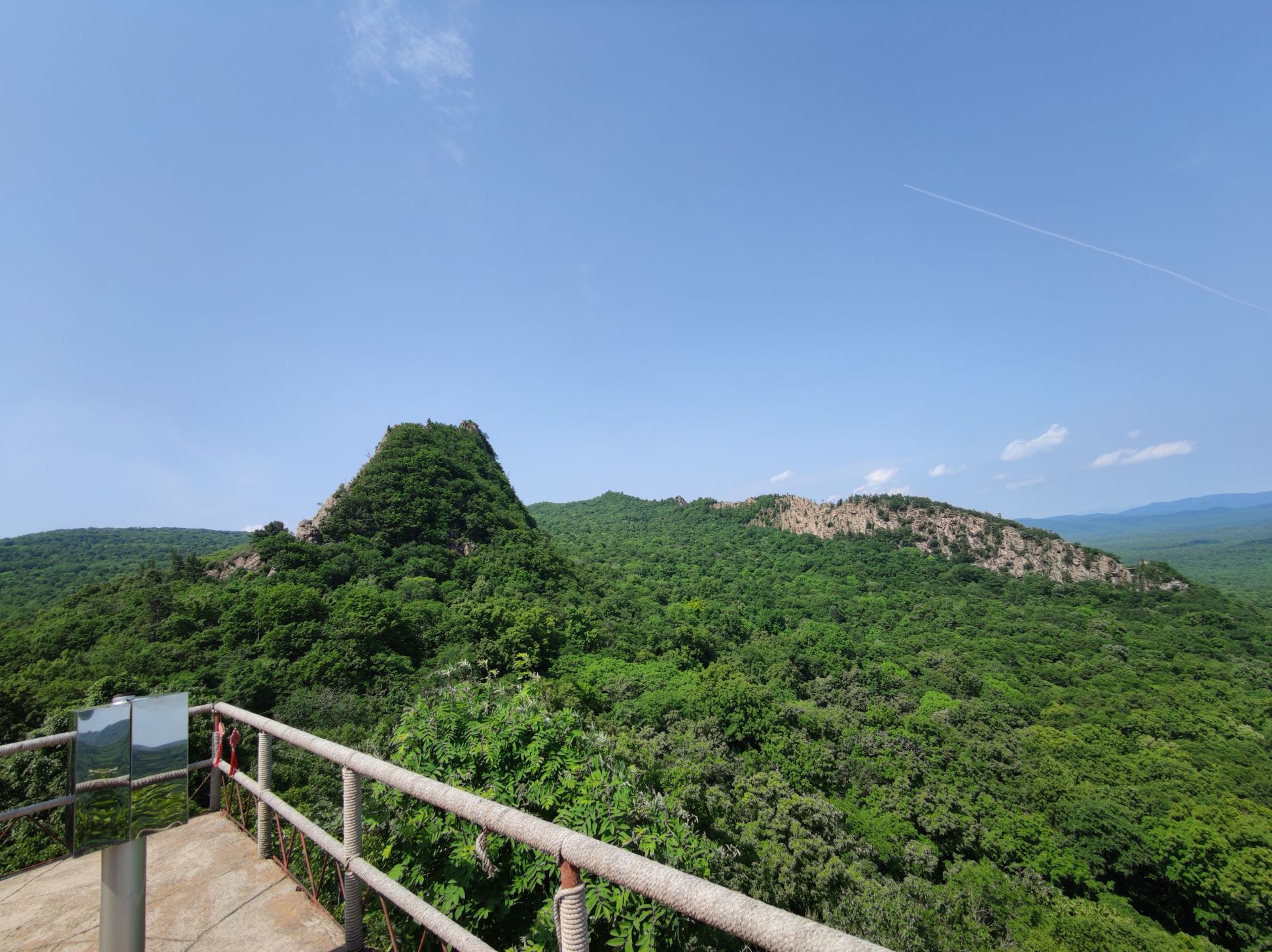 鸡冠山