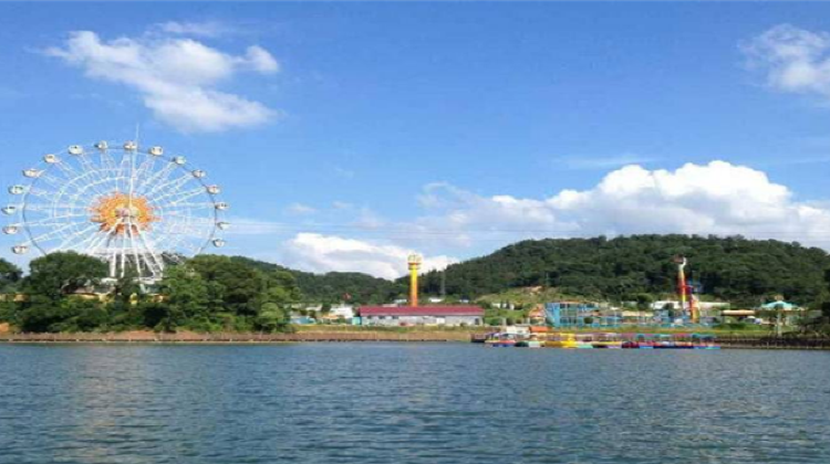 00开放 实用攻略 63 宜春市袁州区官园街道北湖公园宜春游乐园 暂无