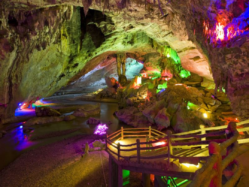 怀集燕山风景区