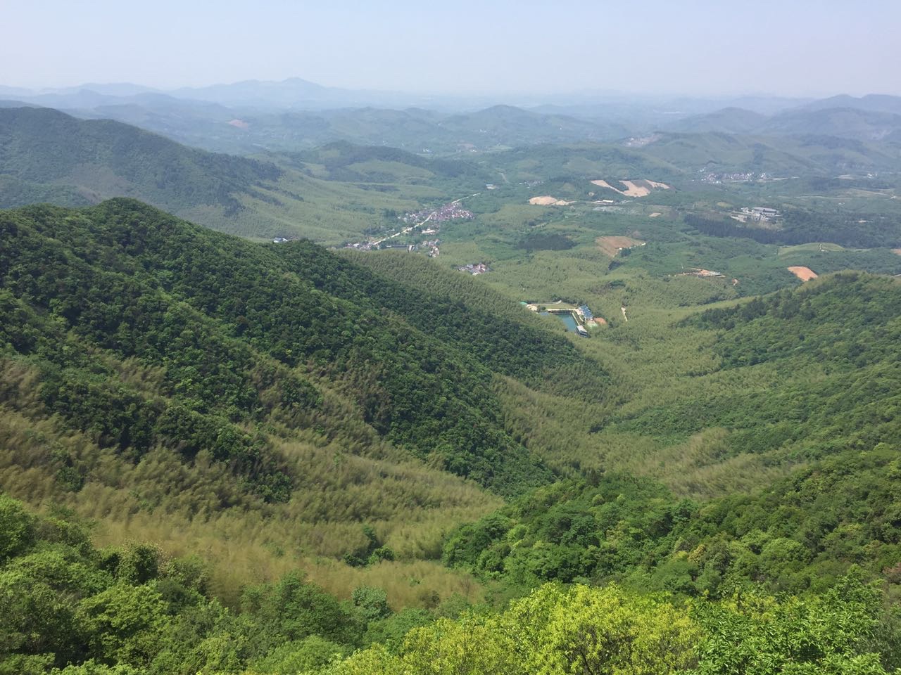 買的是山水園和南山竹海的聯票,南山竹海作為休閒旅遊的景點,還是不錯