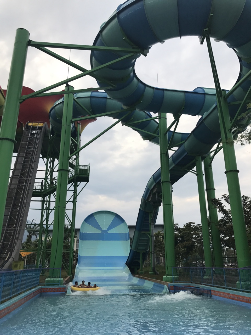 西双版纳融创水世界