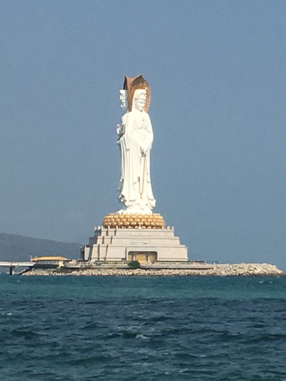 【攜程攻略】三亞南山文化旅遊區景點,人真多,觀音像很雄偉,景色怡人.