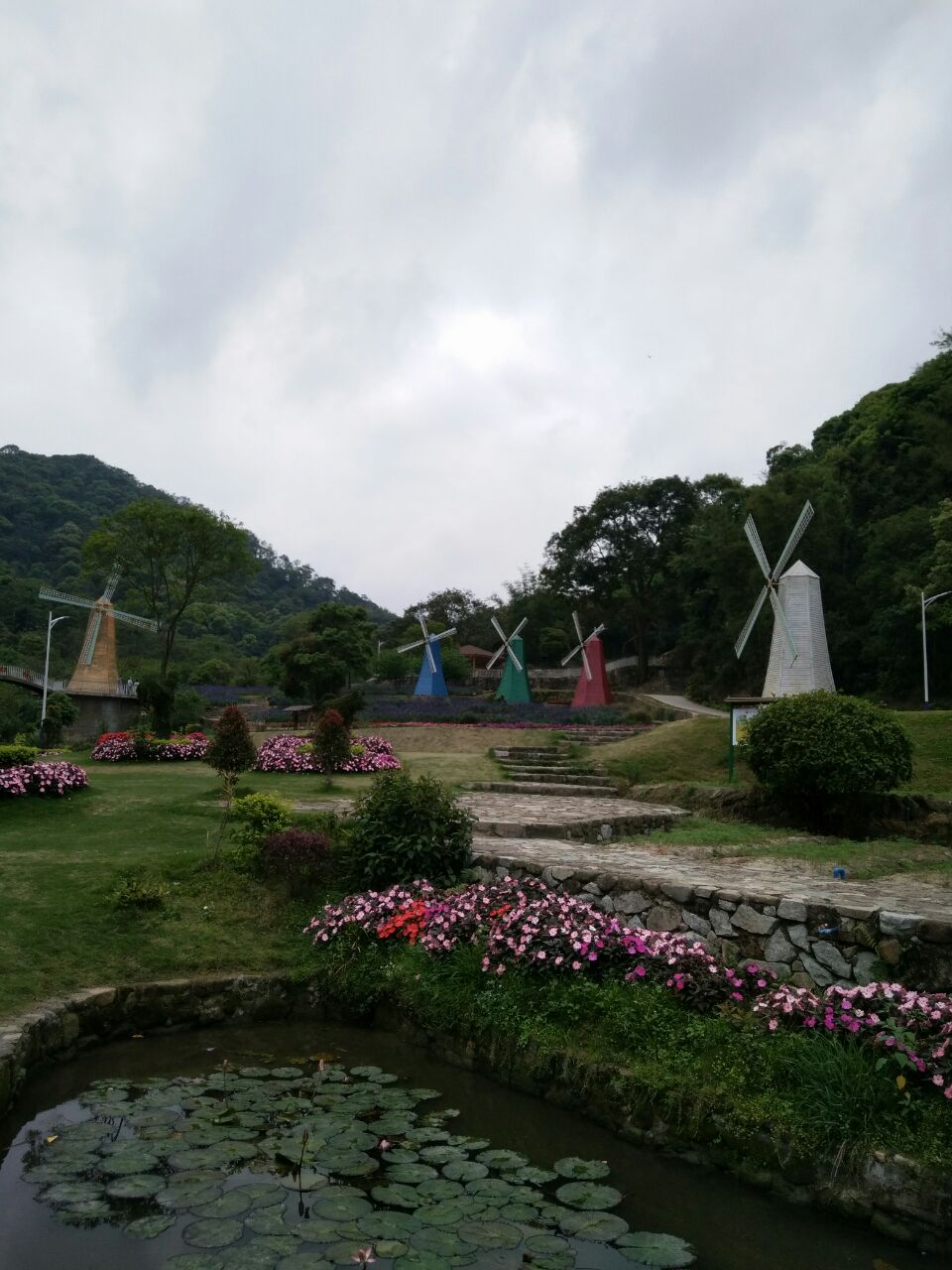 【携程攻略】广州二龙山生态园—雨林花海文化景点,真的很不错,环境