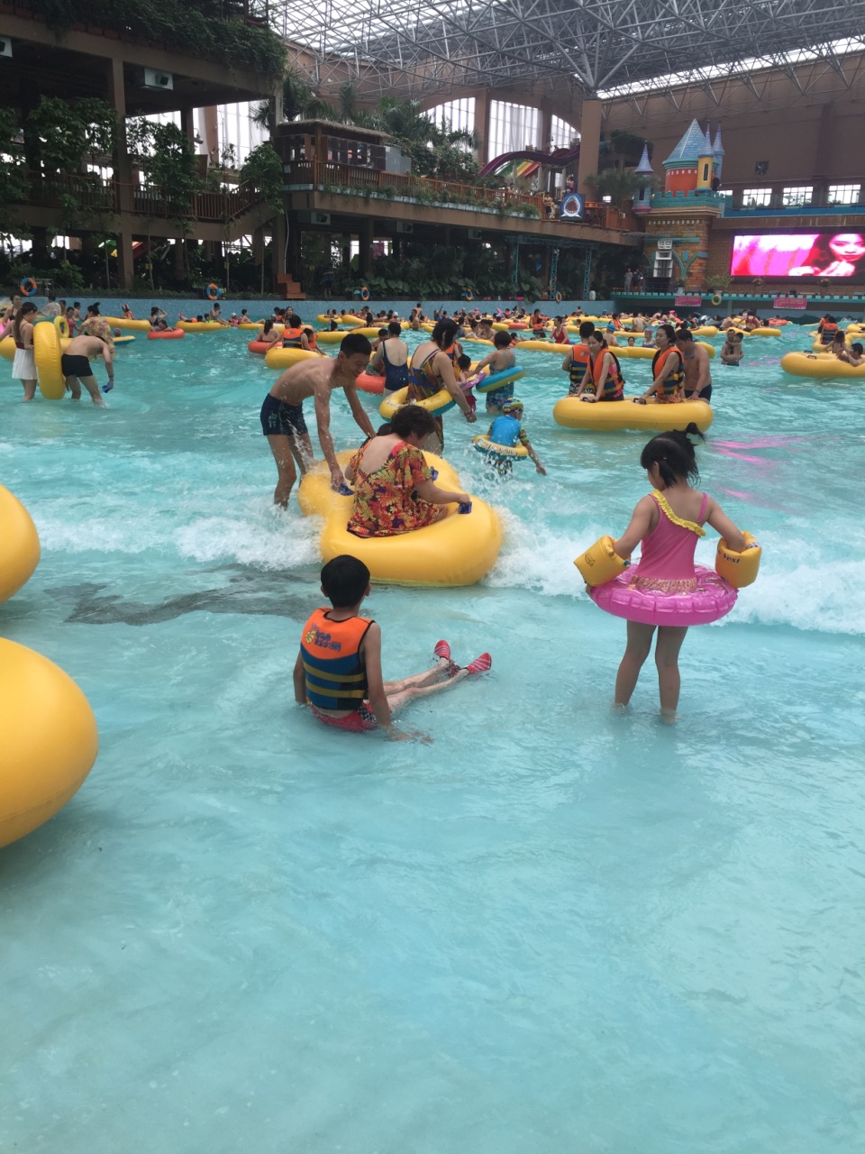 御汤泉欢乐水世界