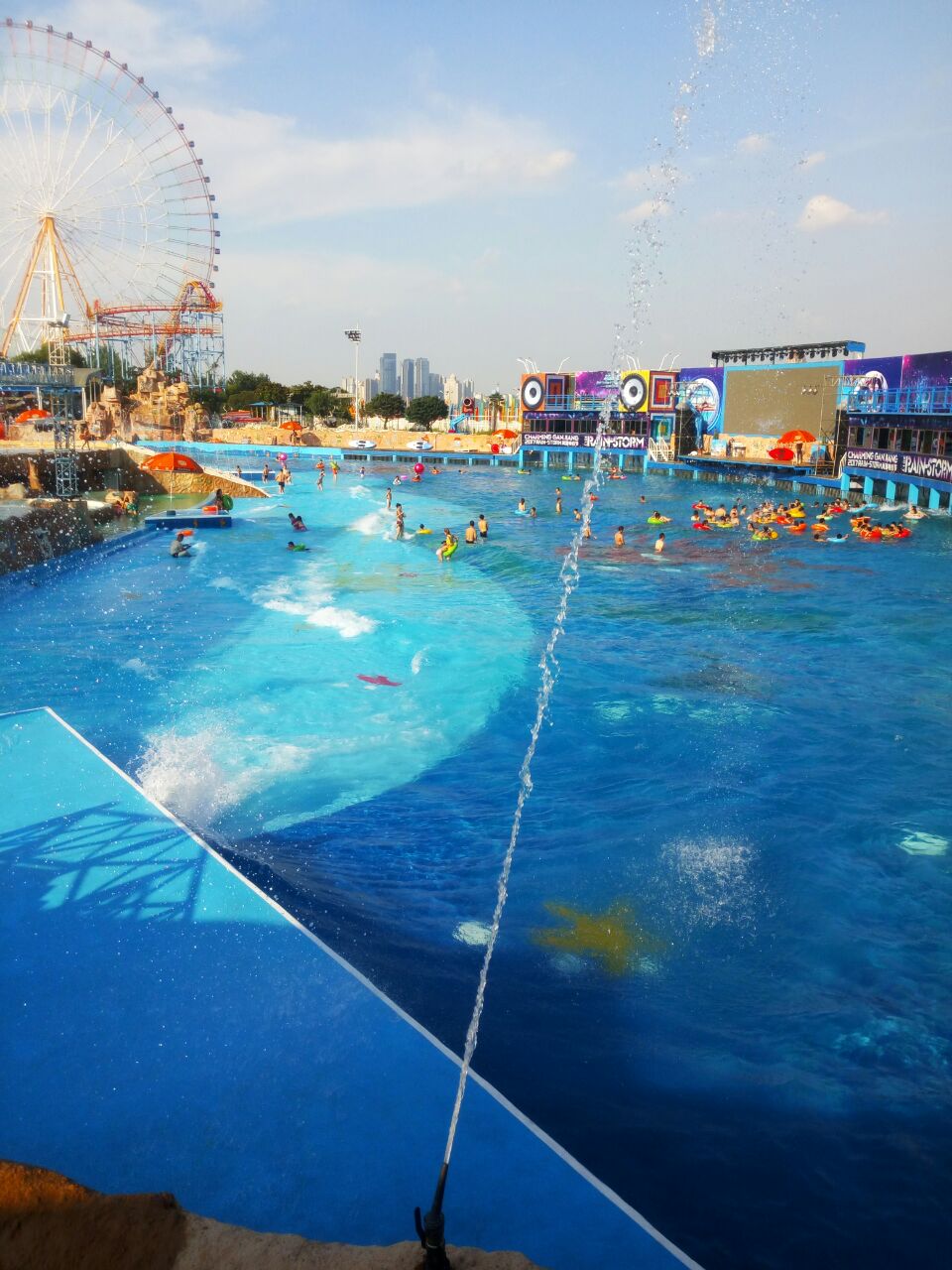 赣州最大的水上乐园图片