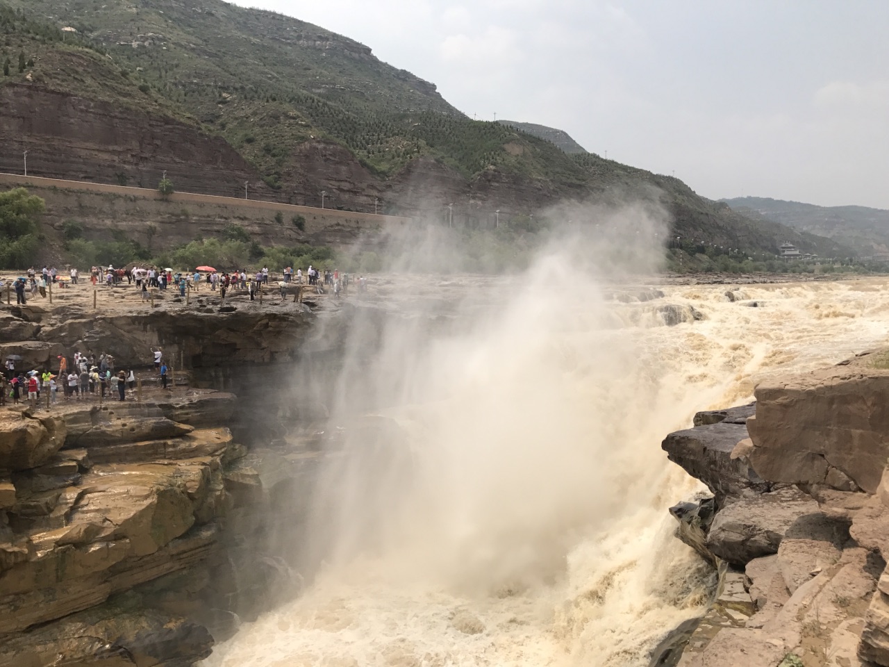 山西临汾壶口瀑布 晋中王家大院一日游【太原平遥均可上下车,门票全含