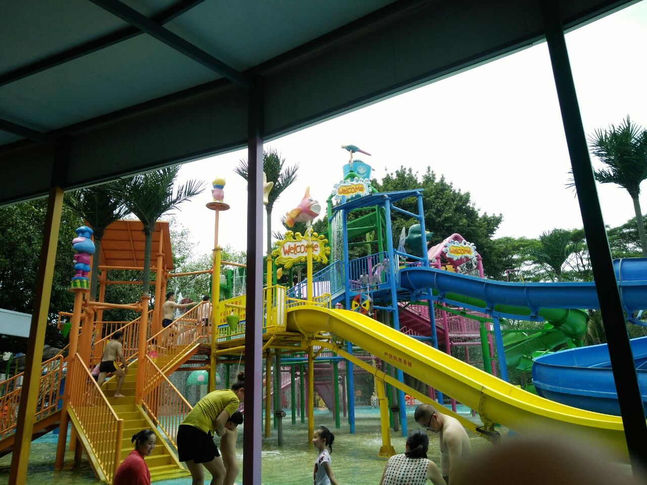 大河马水上世界