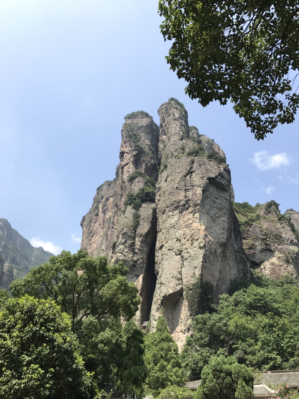 溫州雁蕩山 靈峰景區 靈巖景區 大龍湫景區 靈峰夜景一日遊【立減20元