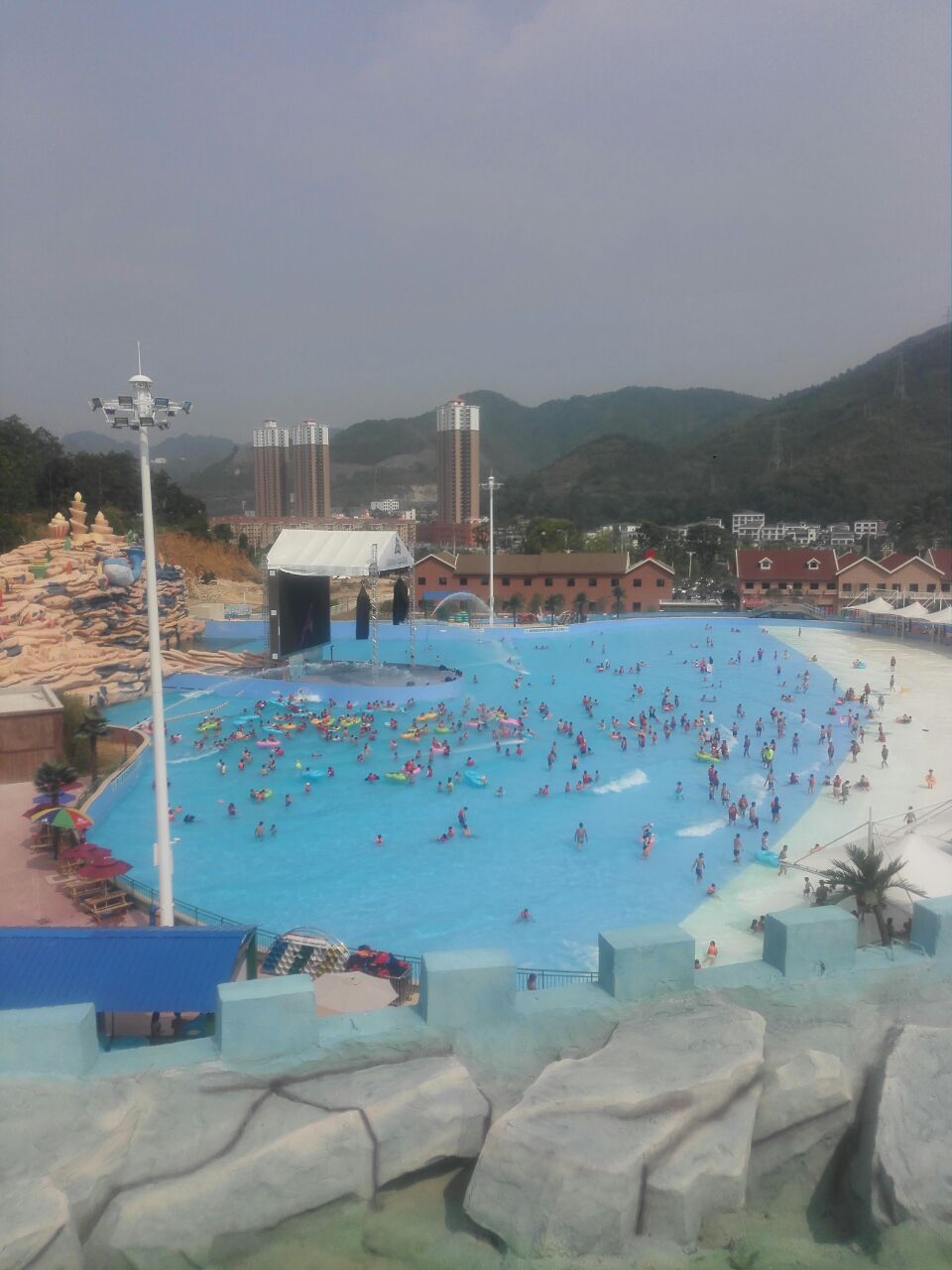 【携程攻略】铜仁万山彩虹海水上乐园景点,好玩,好耍,适合家长们带上