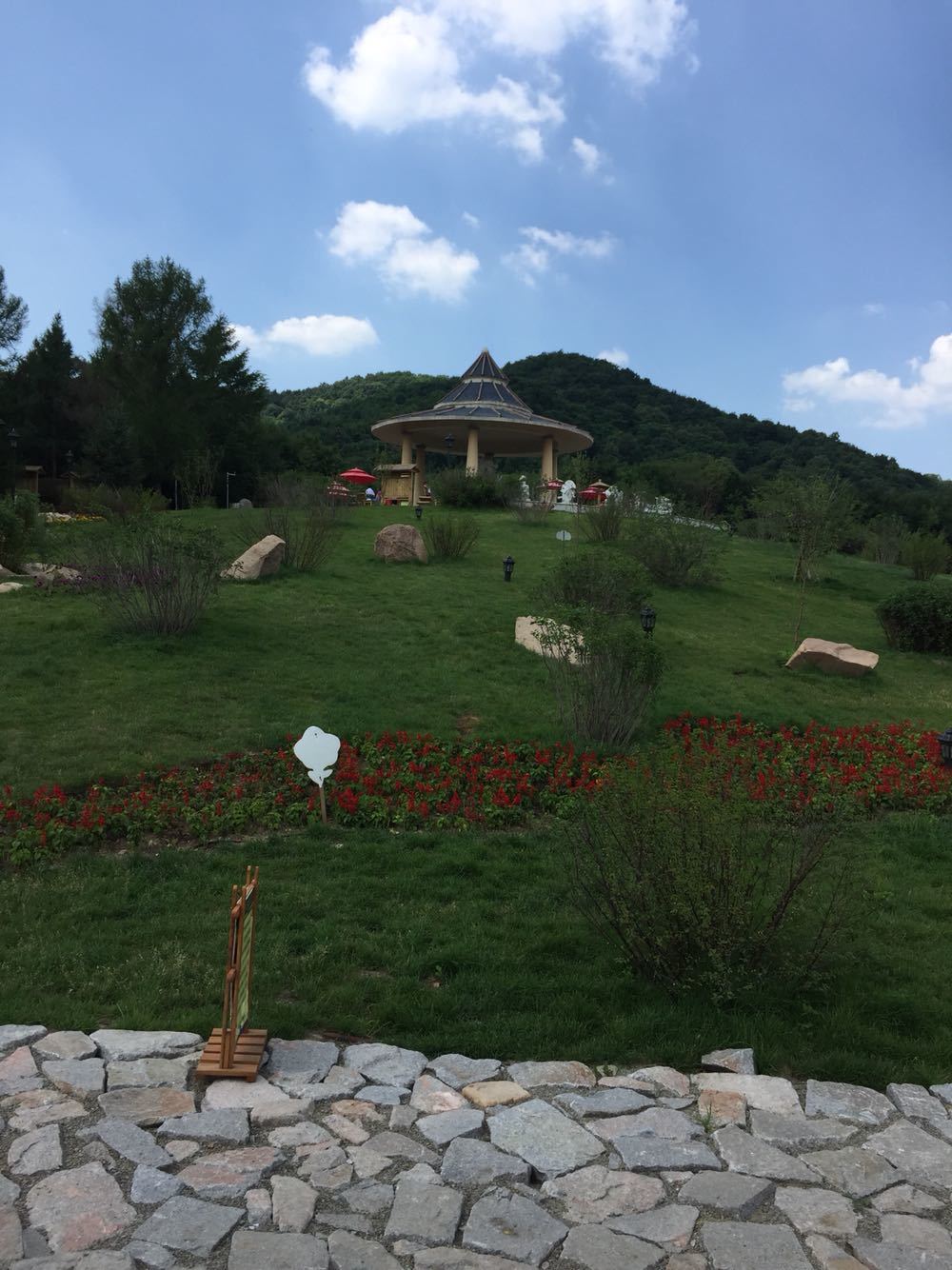 哈尔滨宾县英杰温泉一日游【 门票  往返车】