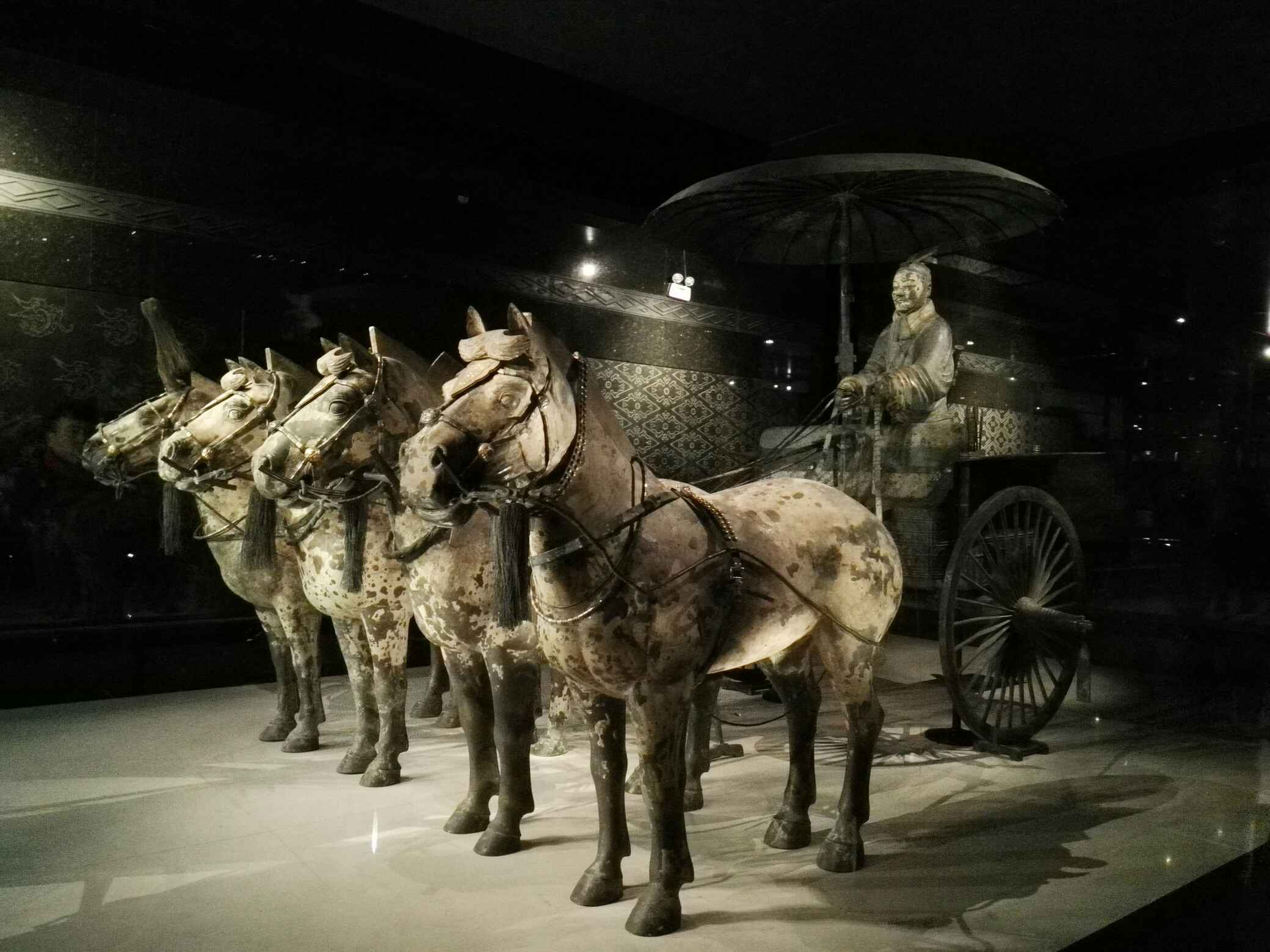 西安秦始皇兵马俑博物馆一日游【午间出发 赠送机 耳麦 38元自助午餐