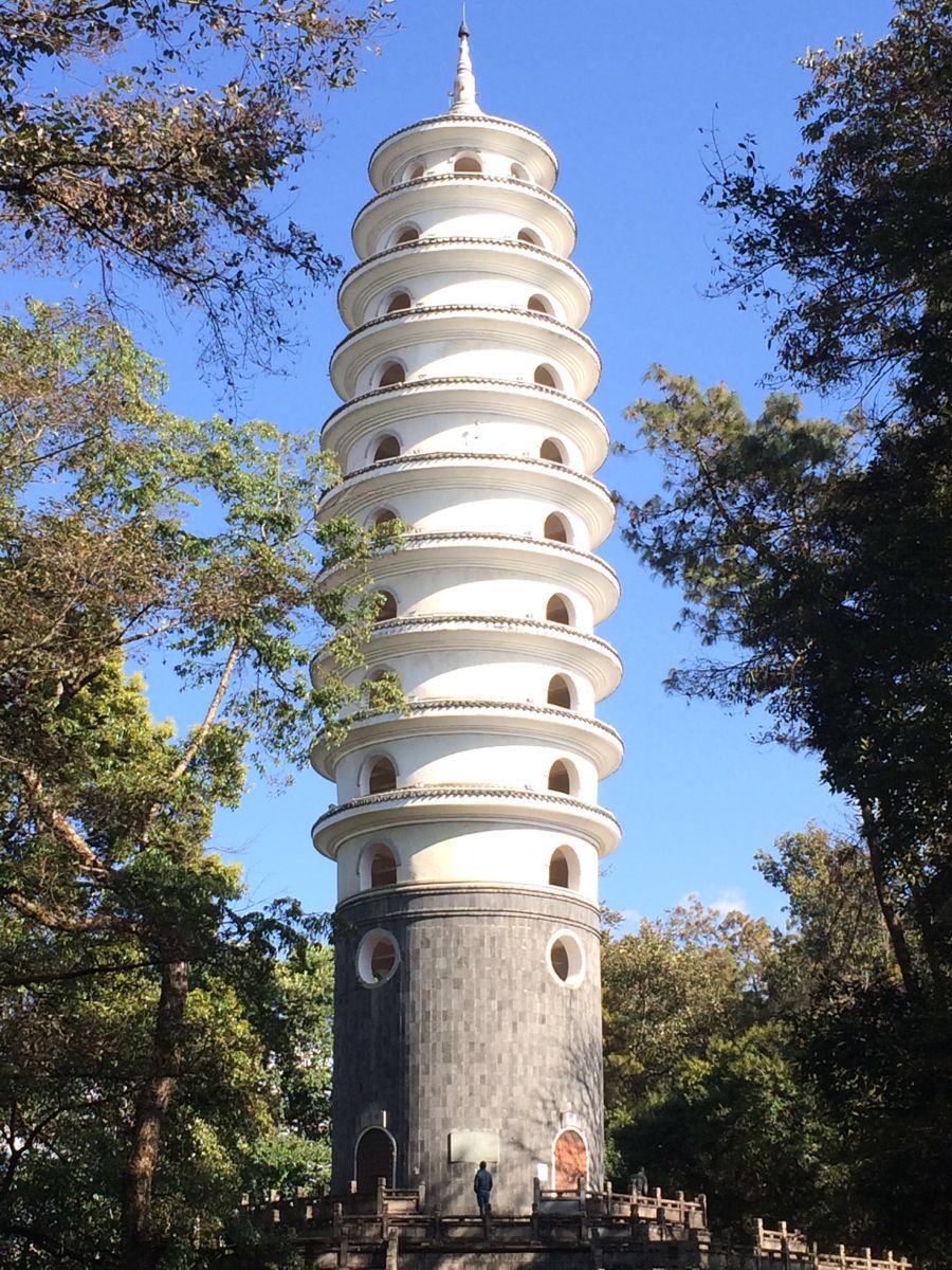 2021来凤山森林公园游玩攻略,期待心情上去,开始没有在远.