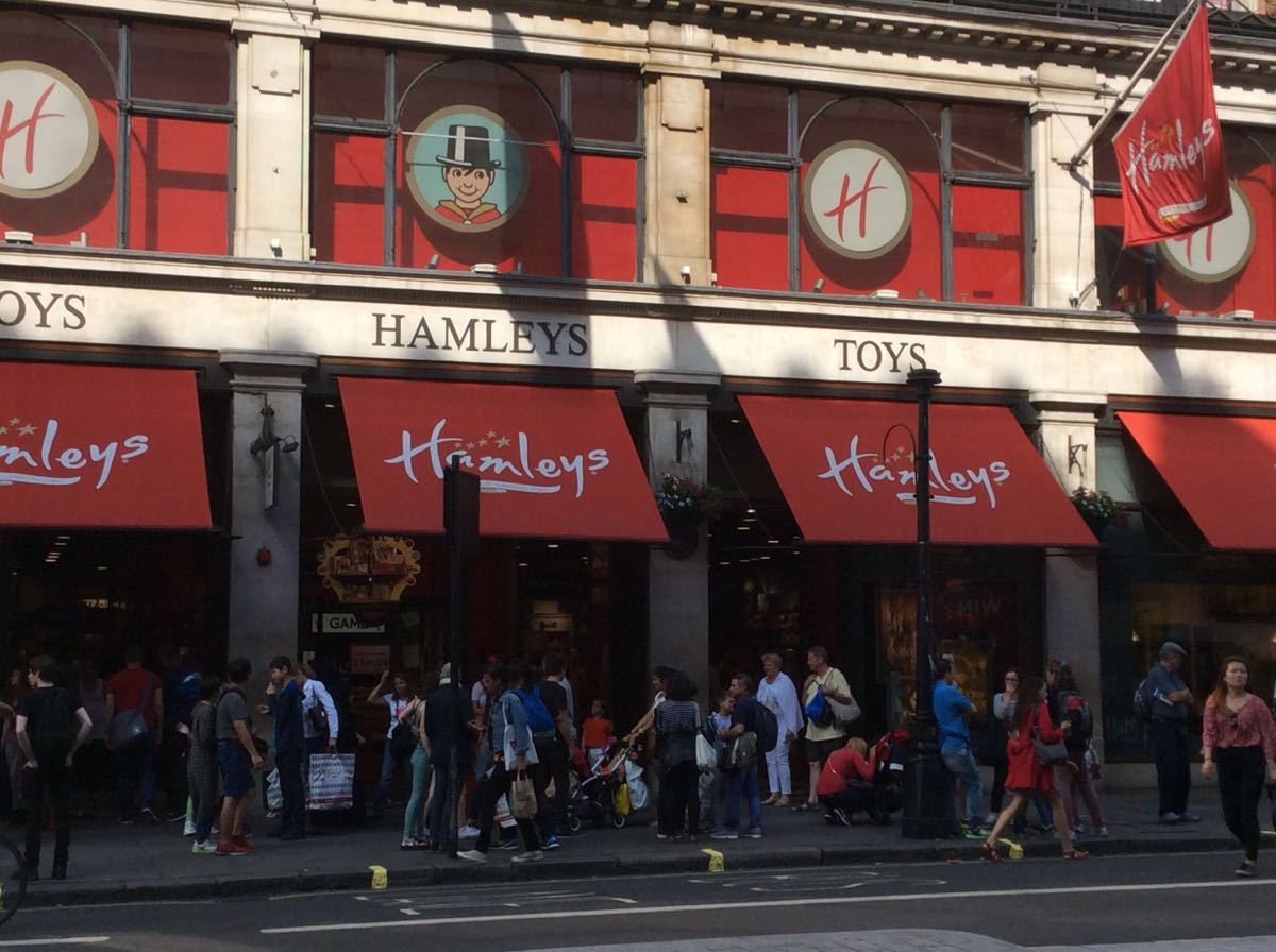 哈姆雷斯玩具店