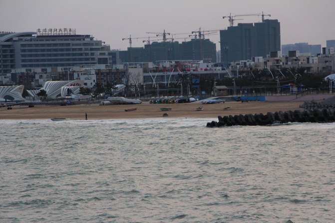 海滨村人口_天体村度假海滨浴场