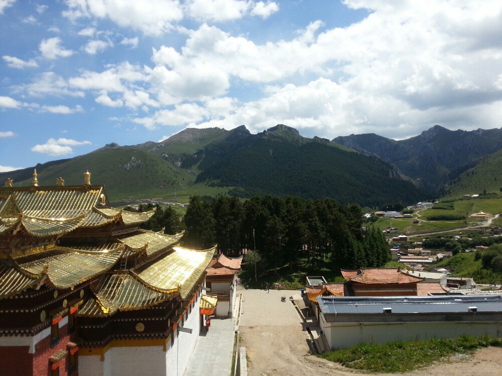 格尔底寺