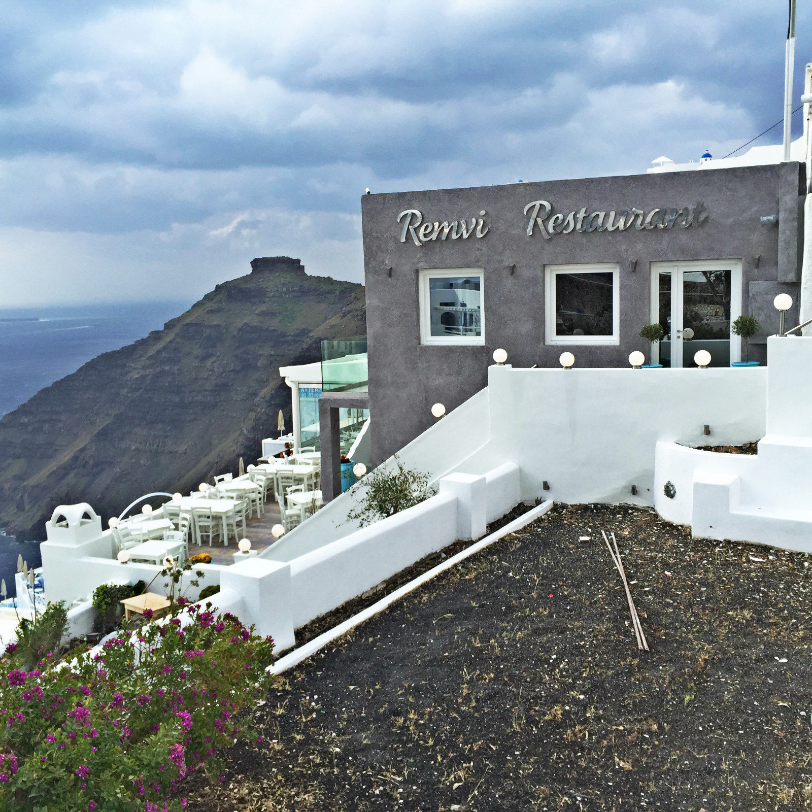 伊莫洛维里小镇