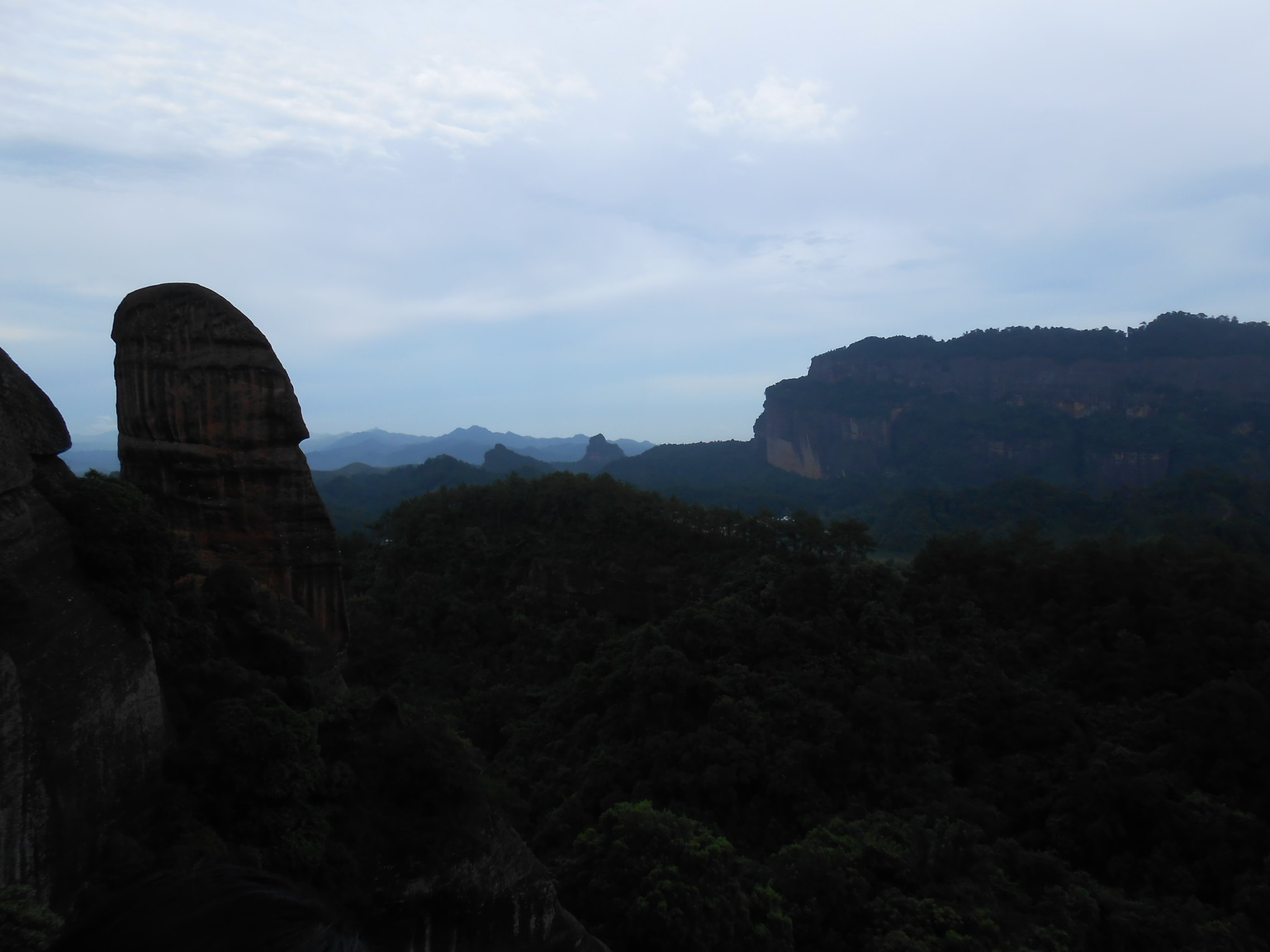 元阳山照片图片